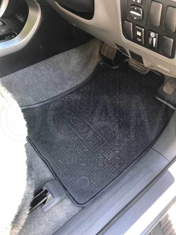 Rubber Floor Mats For Toyota Landcruiser 100 Series