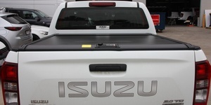Isuzu D-MAX Manual Roller Cover